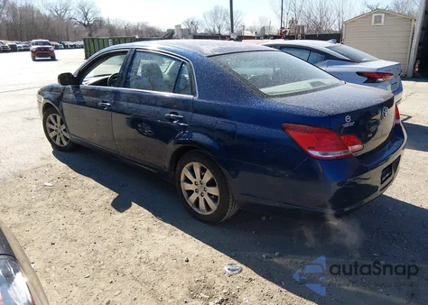 2006 Toyota Avalon Xls z USA, uszkodzony, nr VIN 4T1BK36B26U157992